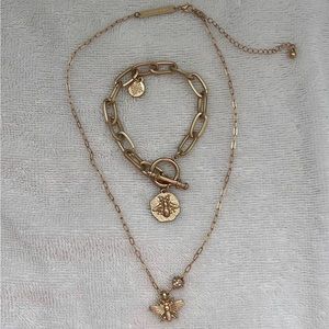 Jane Marie Gold Bee Necklace and Bracelet Set!!
